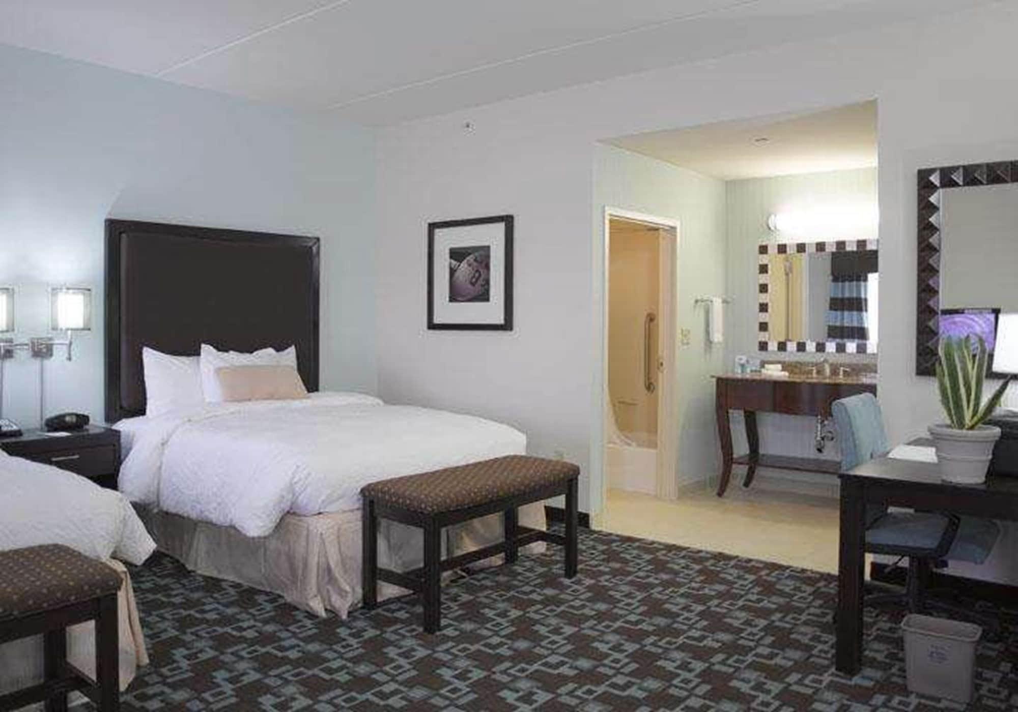 Hampton Inn & Suites Nashville At Opryland Buitenkant foto