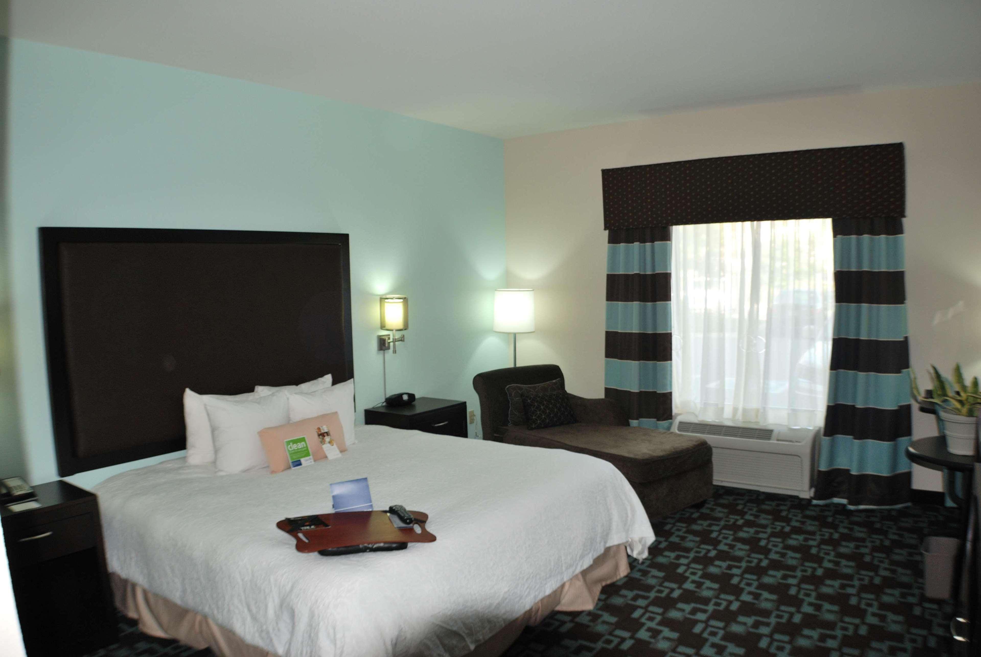 Hampton Inn & Suites Nashville At Opryland Kamer foto