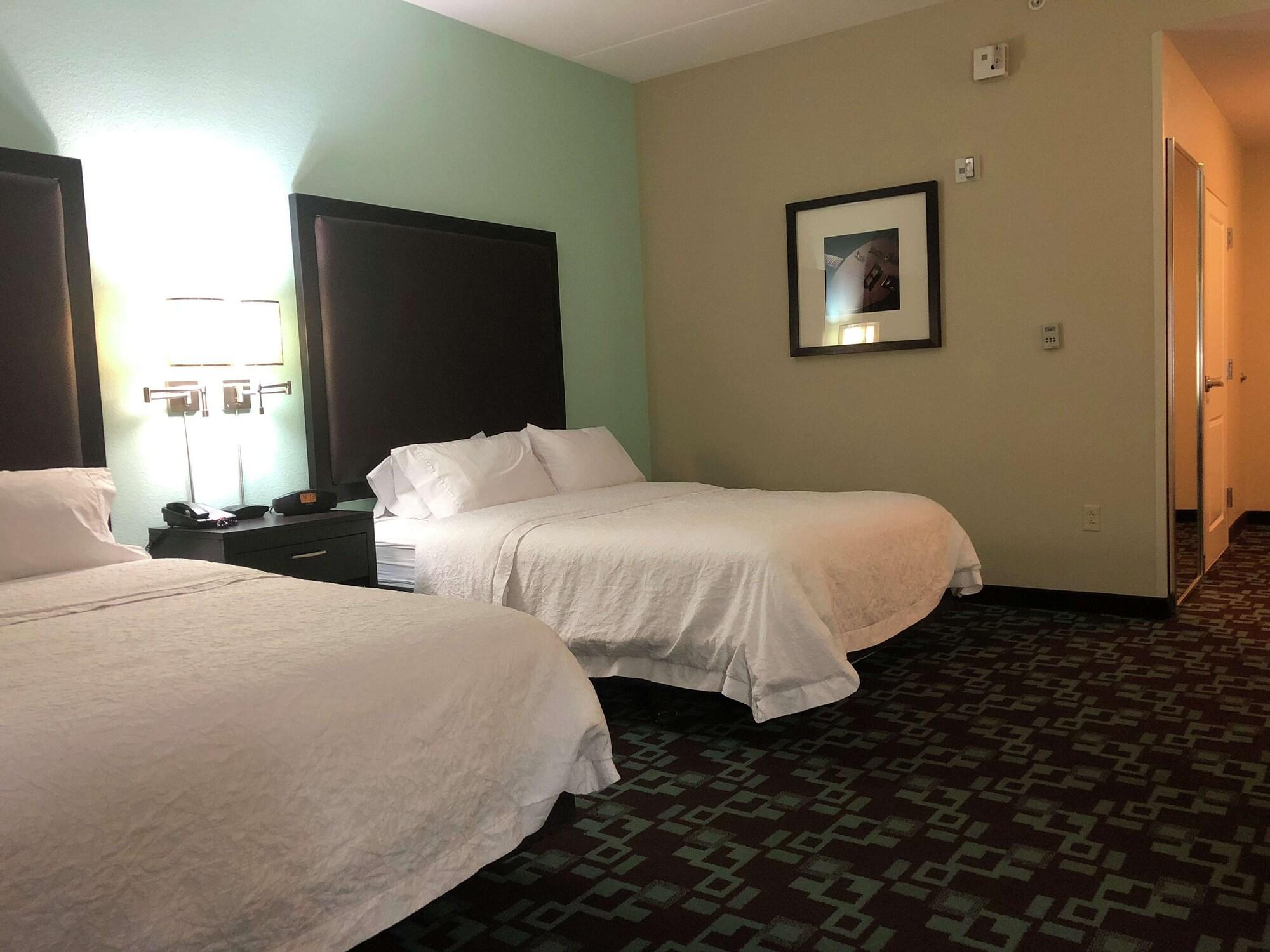 Hampton Inn & Suites Nashville At Opryland Buitenkant foto