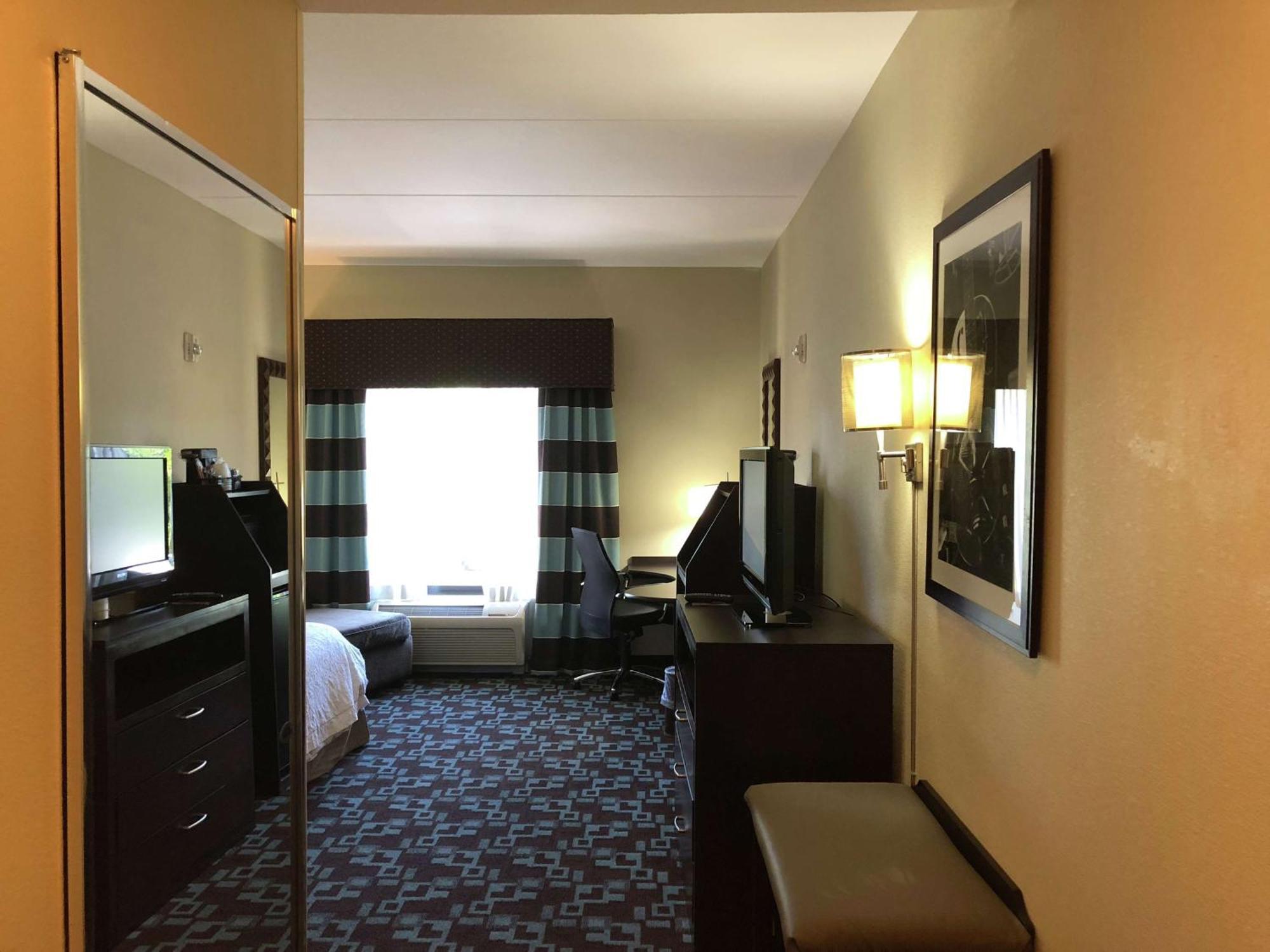 Hampton Inn & Suites Nashville At Opryland Buitenkant foto